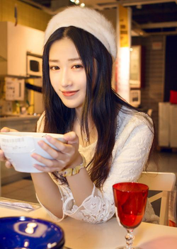 一边敷面膜一边燥60视频截图